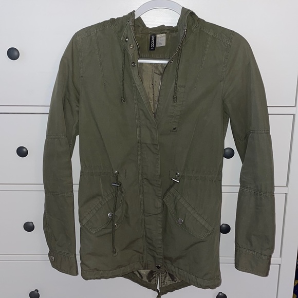 H&M Jackets & Blazers - H&M green utility jacket
